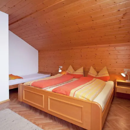 Apartment Eveline 2 Appartement *