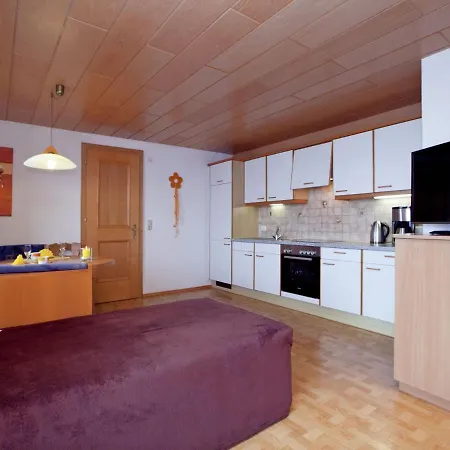 Apartment Eveline 2 *